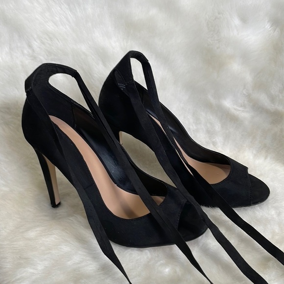 Call IT SPRING Black Lace Up Heels - Picture 1 of 7